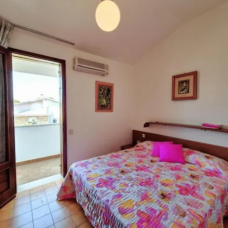 Two-story Terraced House With Private Garden Vila *